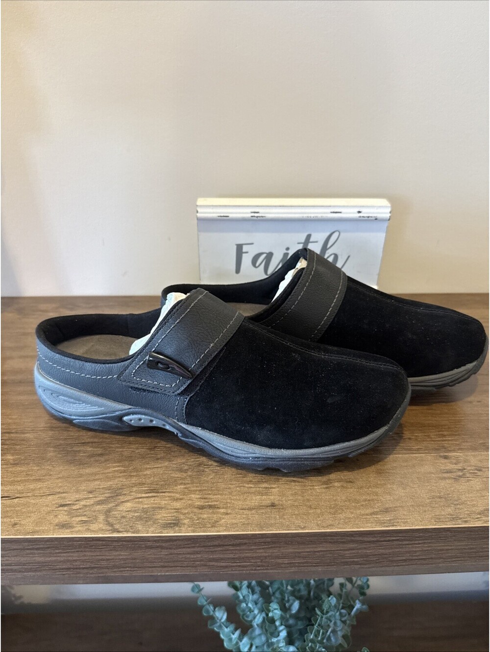 Easy Spirit Eseliana Slip On Nubuck Black Size 12